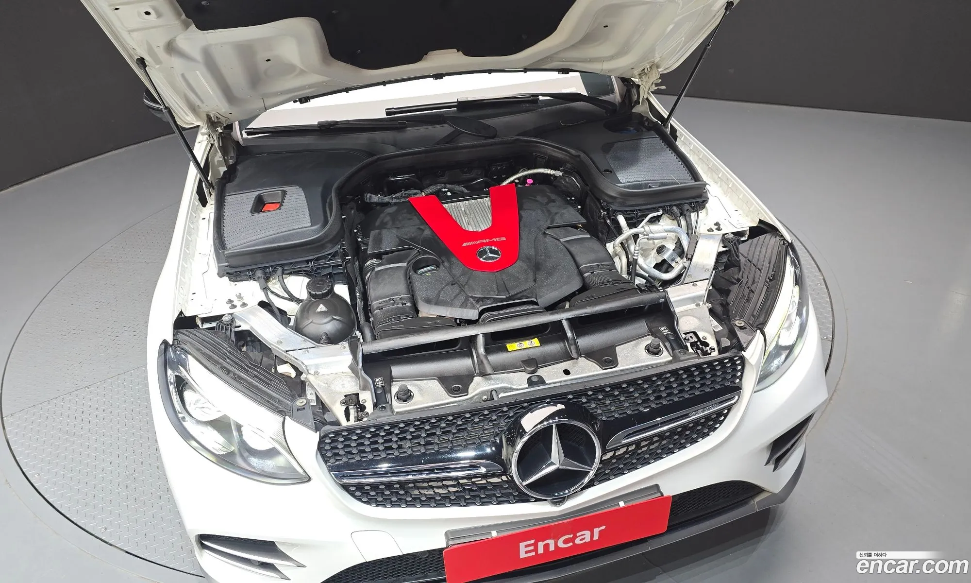 Mercedes-Benz GLC-Class X253 2018 — 29