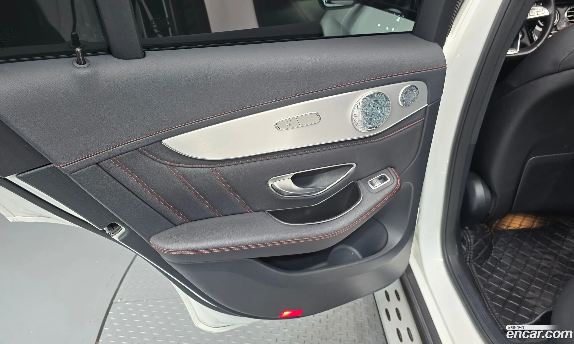 Mercedes-Benz GLC-Class X253 2018 — 3
