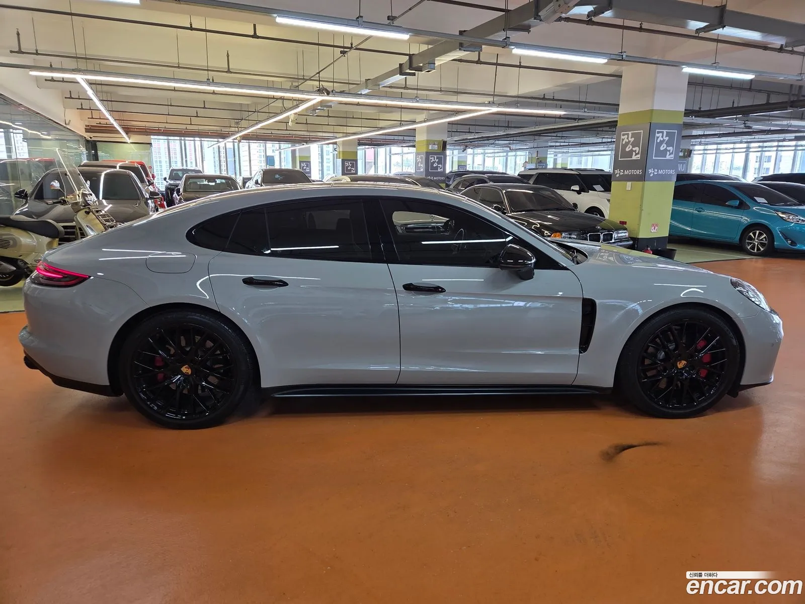 Porsche Panamera 2019 — 3
