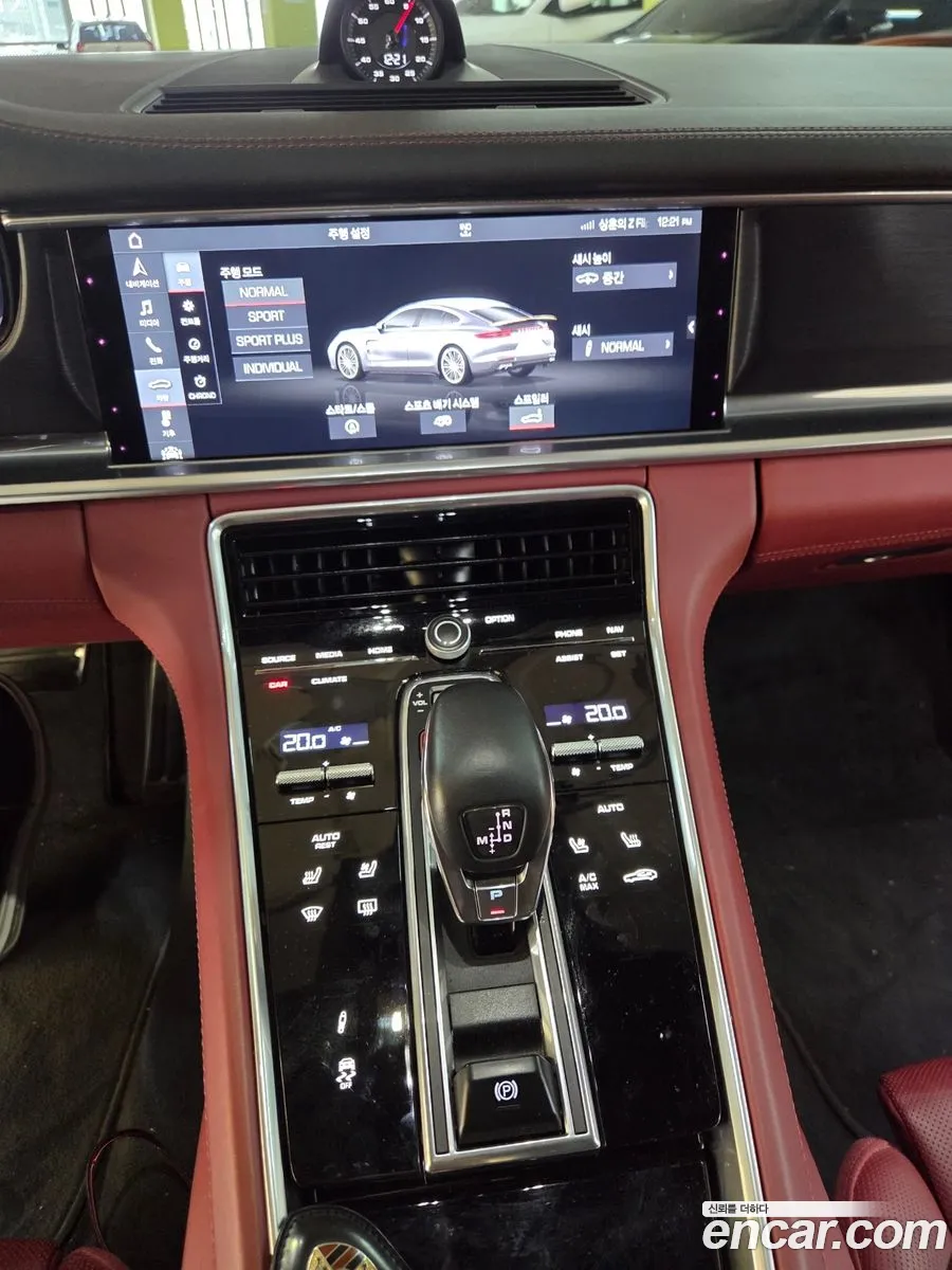 Porsche Panamera 2019 — 14
