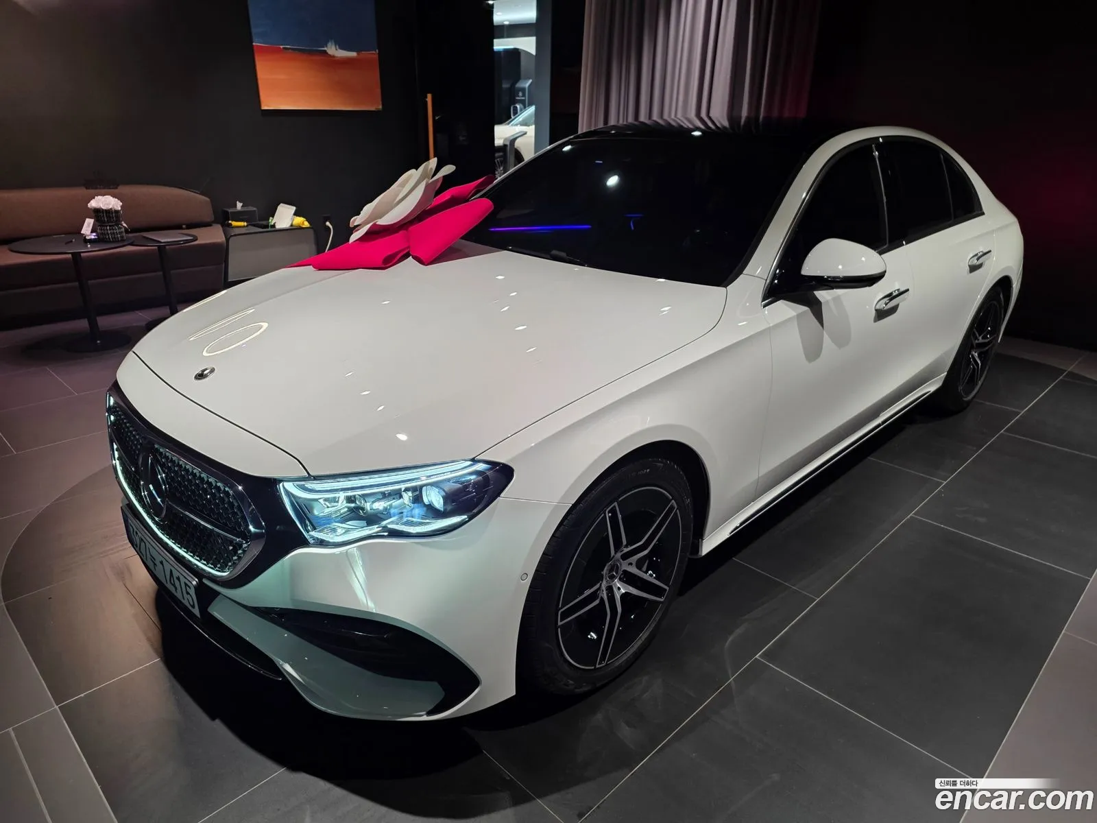 Mercedes-Benz E-Class W214 2026 — 9