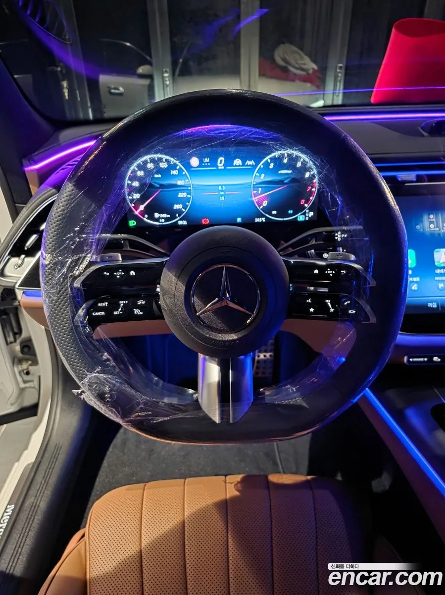 Mercedes-Benz E-Class W214 2026 — 17
