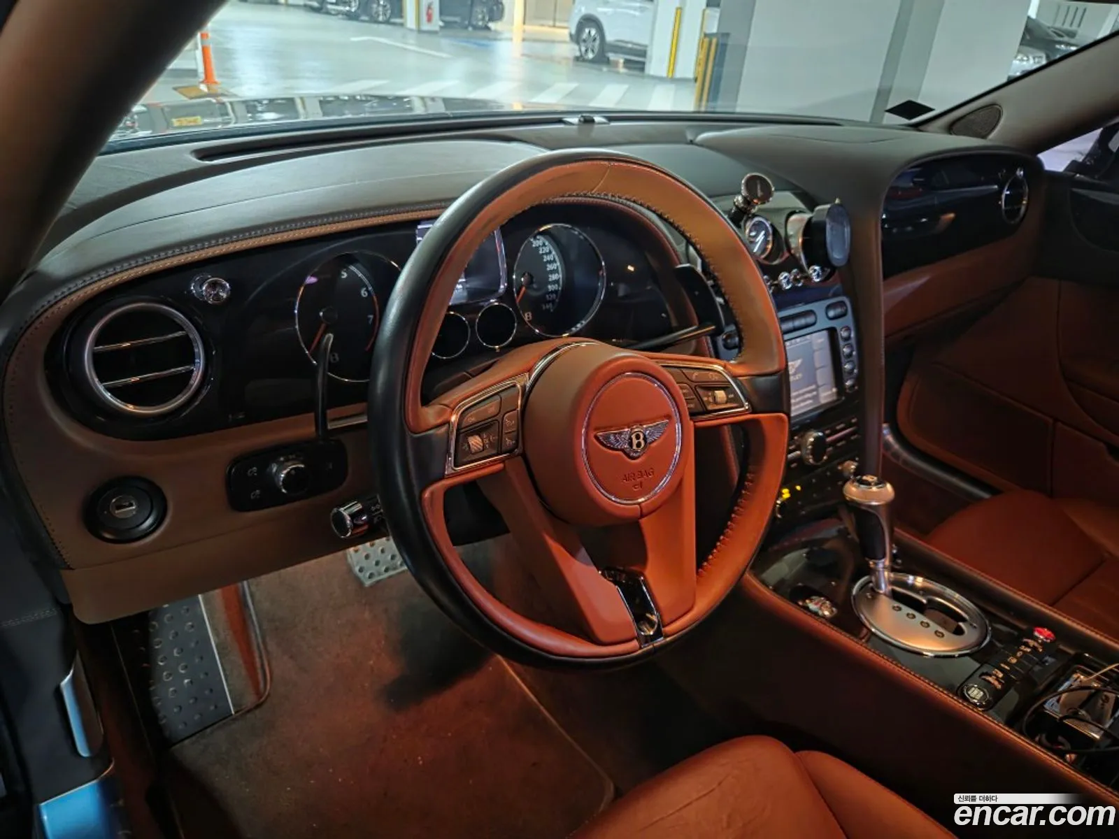 Bentley Flying Spur 2011 — 16