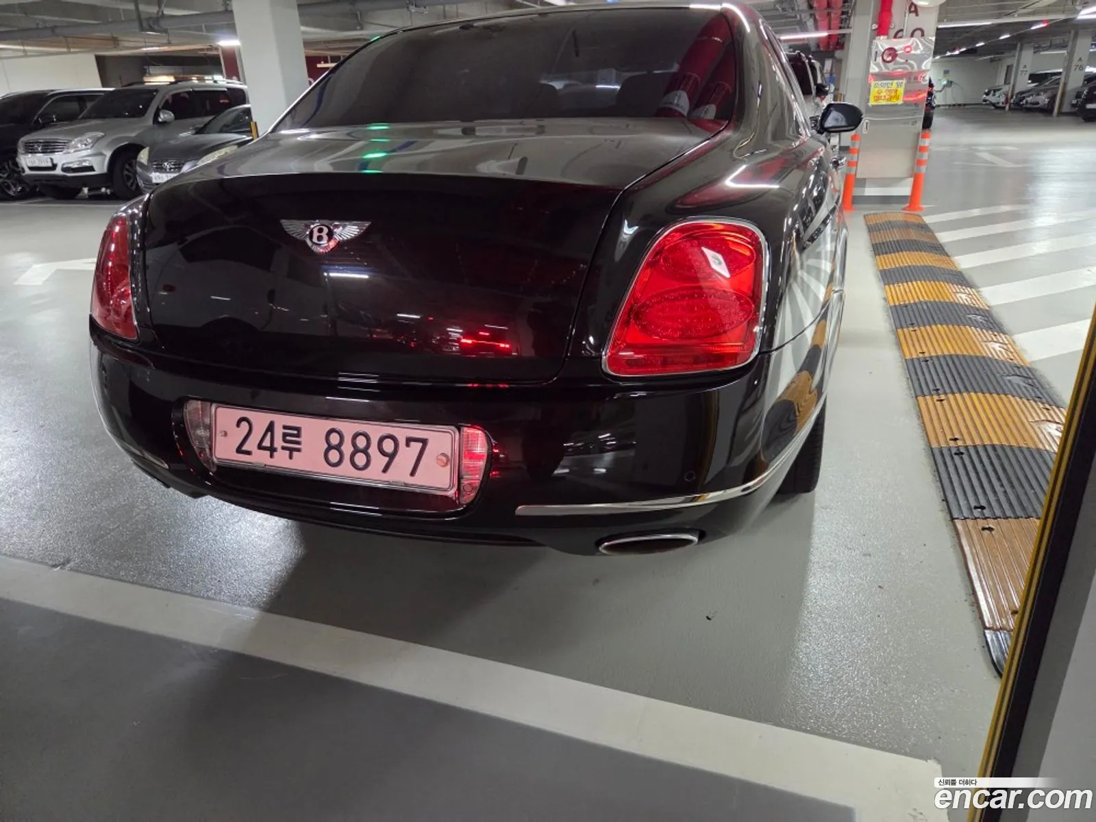 Bentley Flying Spur 2011 — 10