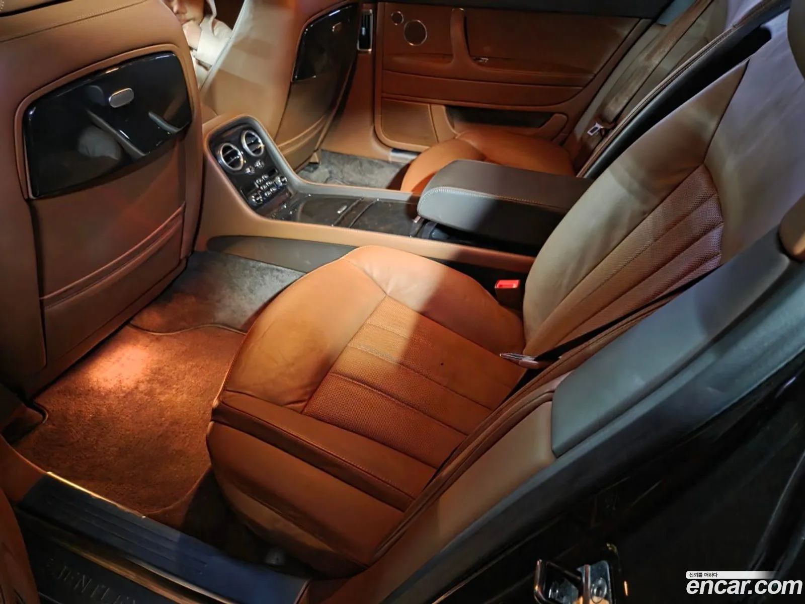 Bentley Flying Spur 2011 — 4