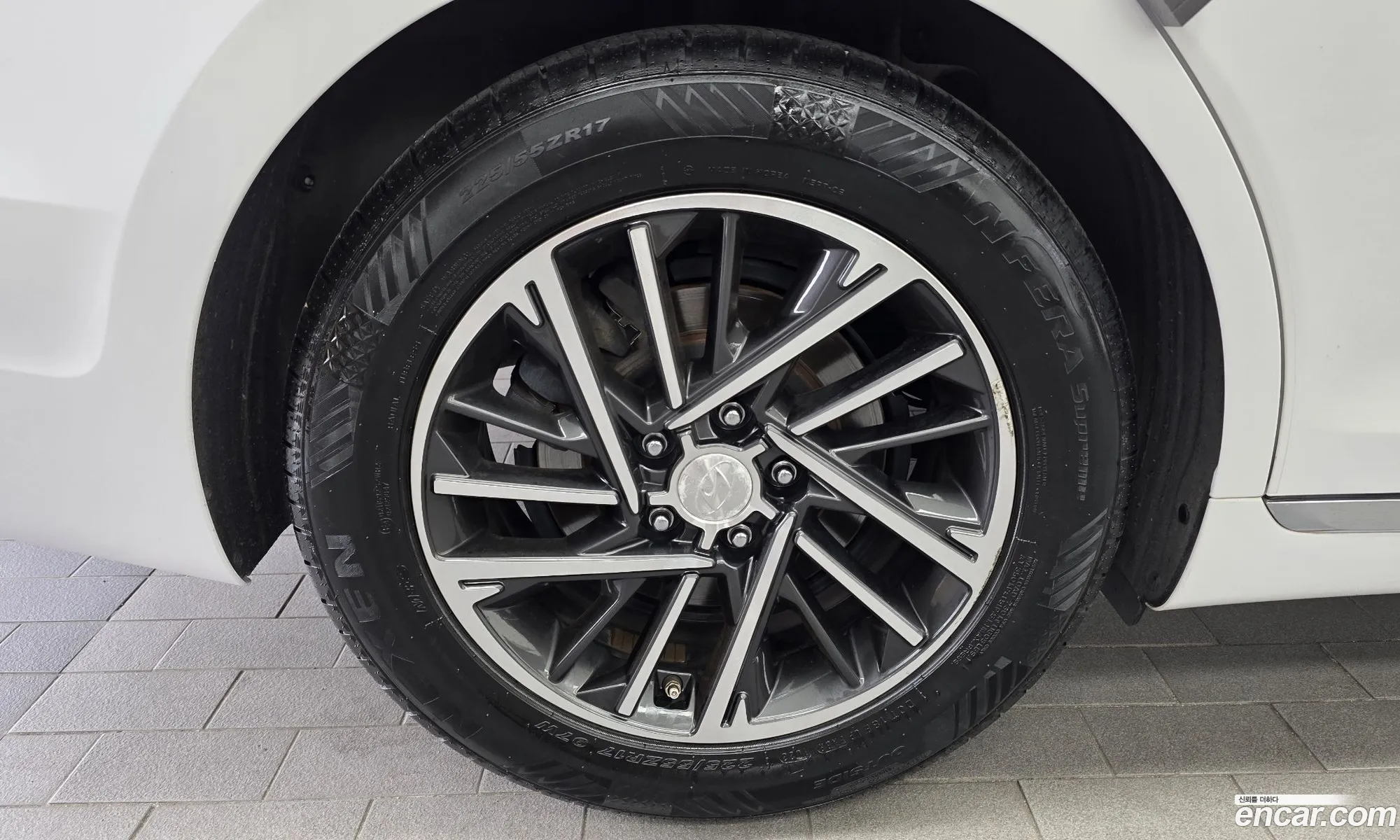 Hyundai Grandeur IG 2020 — 29