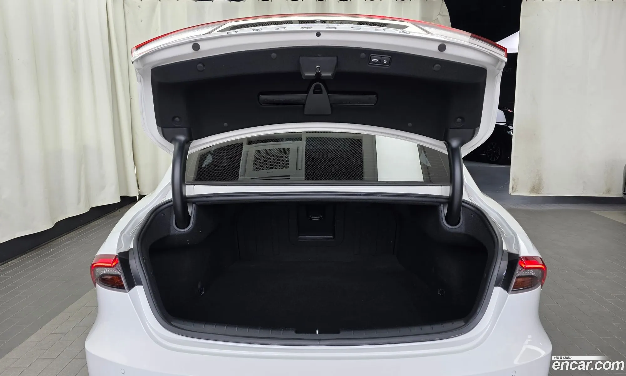 Hyundai Grandeur IG 2020 — 13