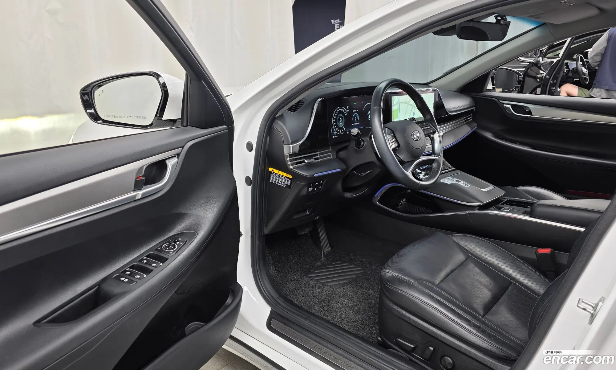 Hyundai Grandeur IG 2020 — 15
