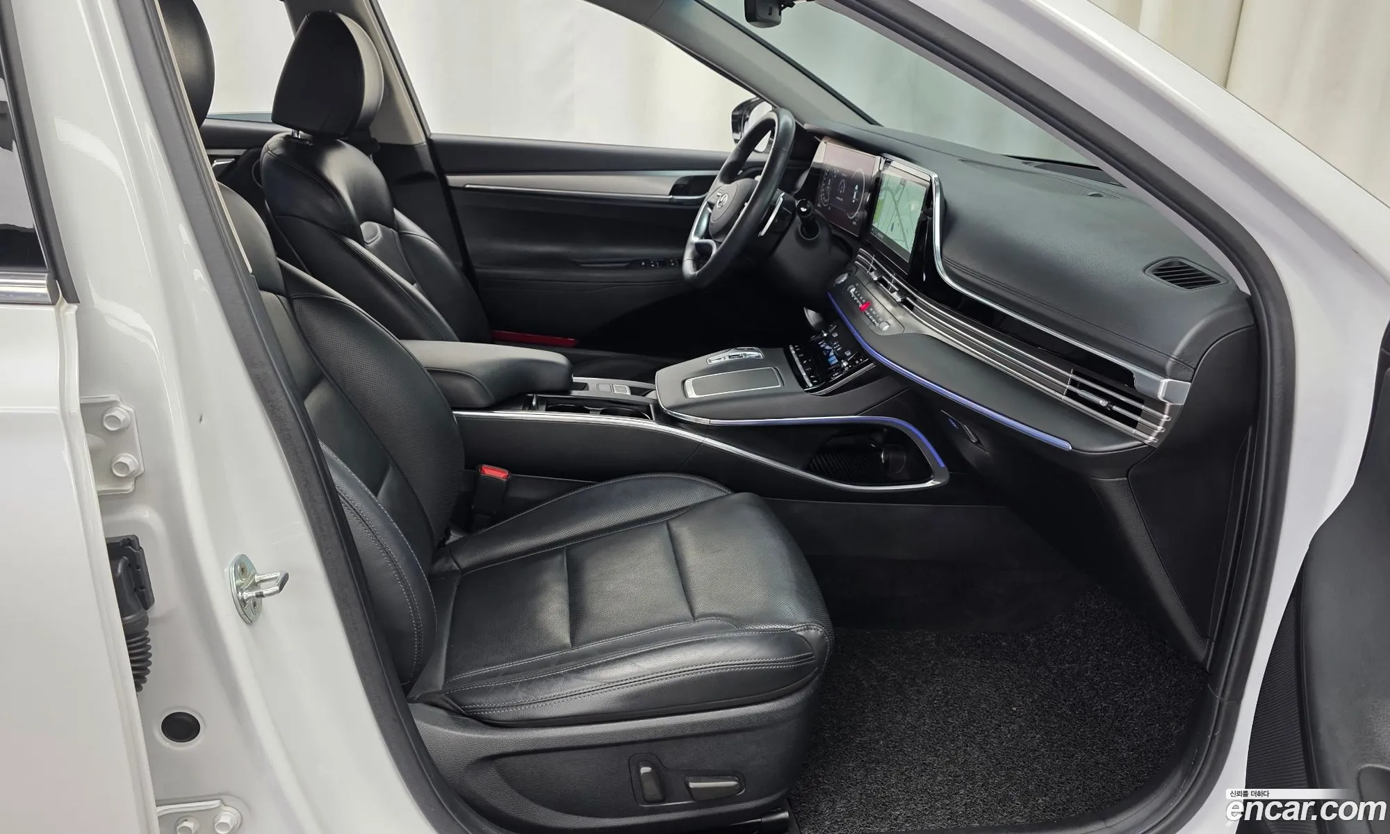 Hyundai Grandeur IG 2020 — 18