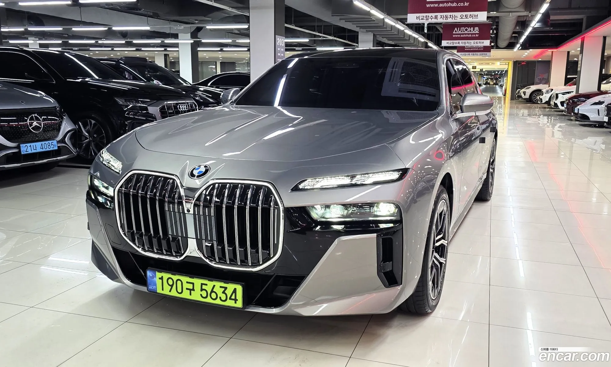 BMW 7 Series 2024 — 17