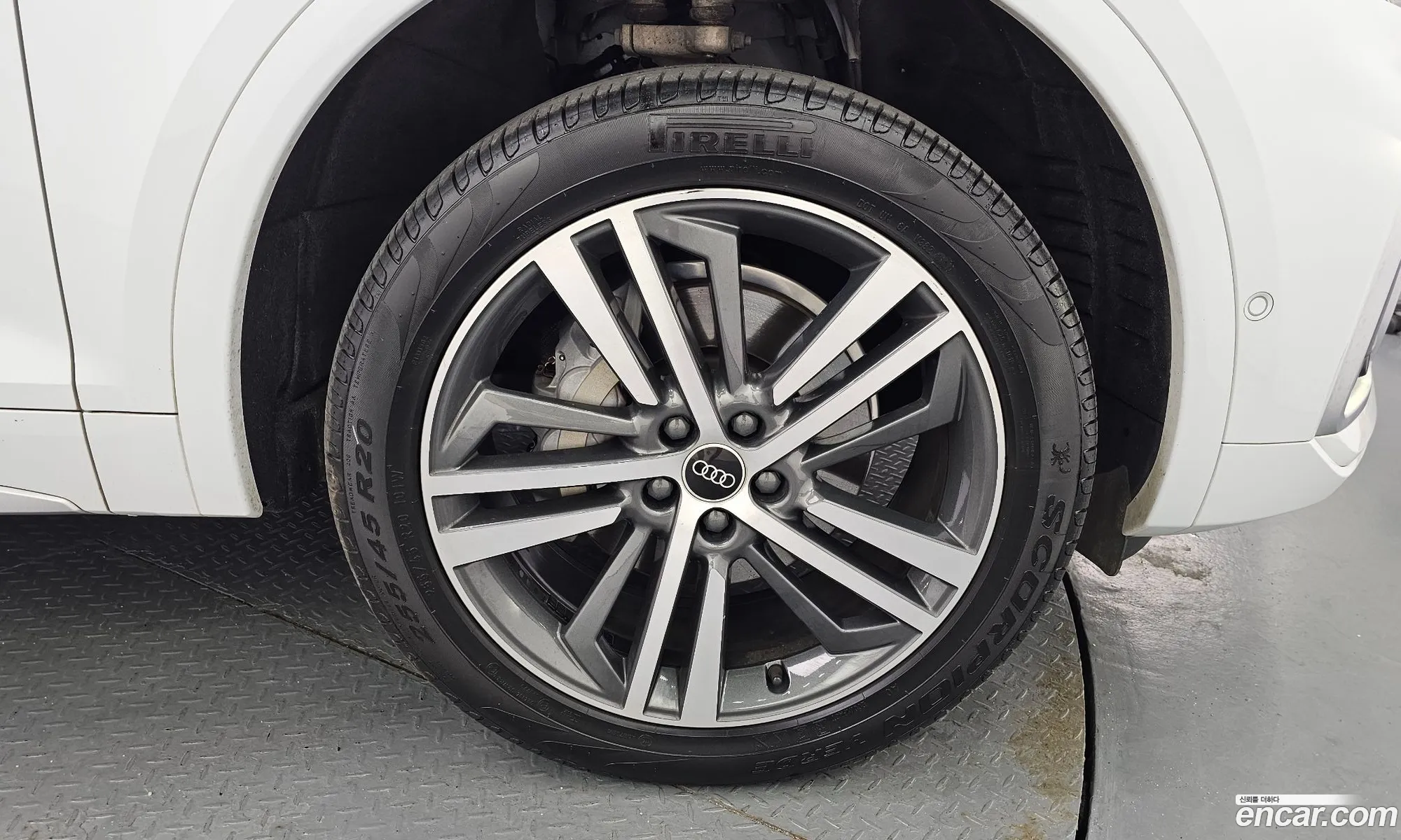 Audi Q5 2021 — 26