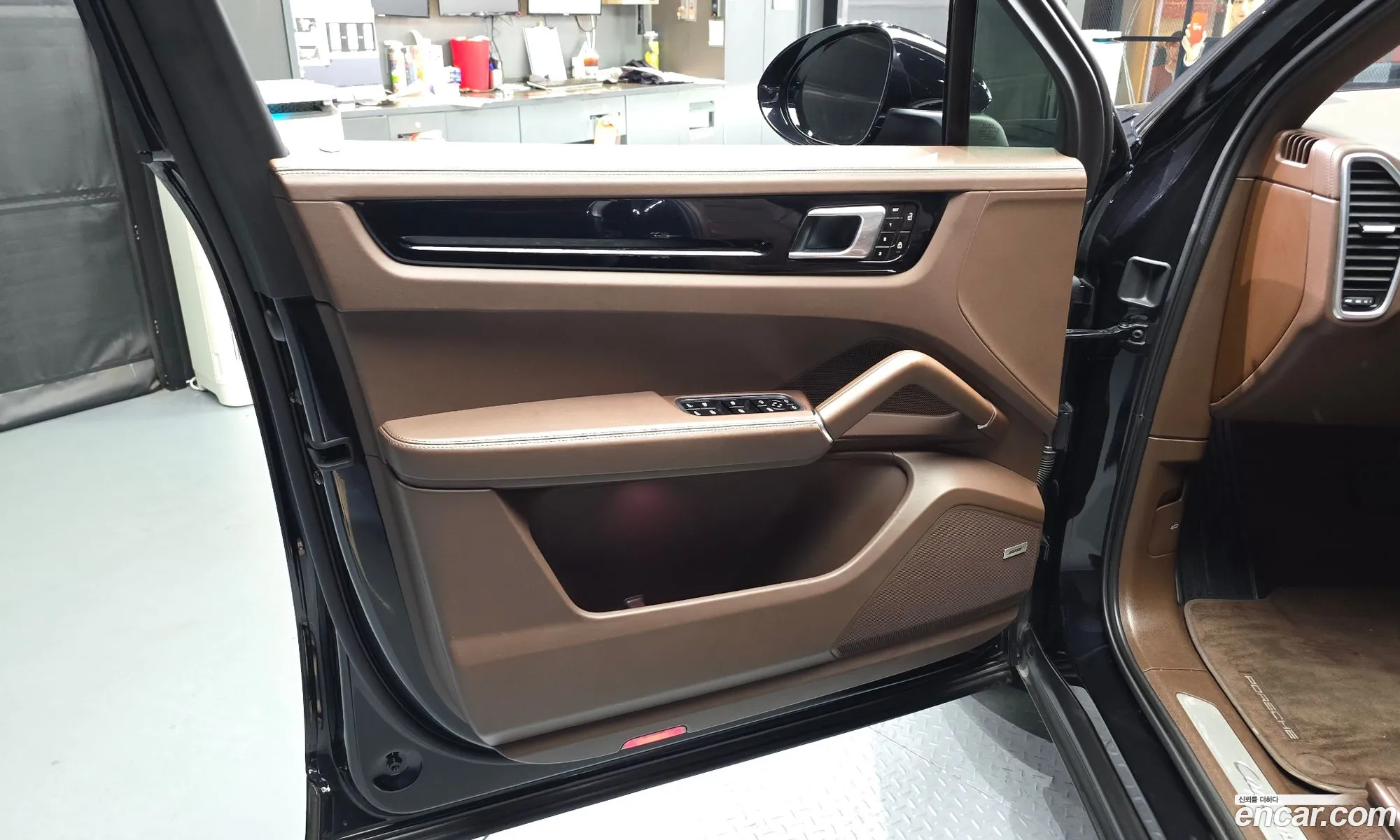Porsche Cayenne 2020 — 4