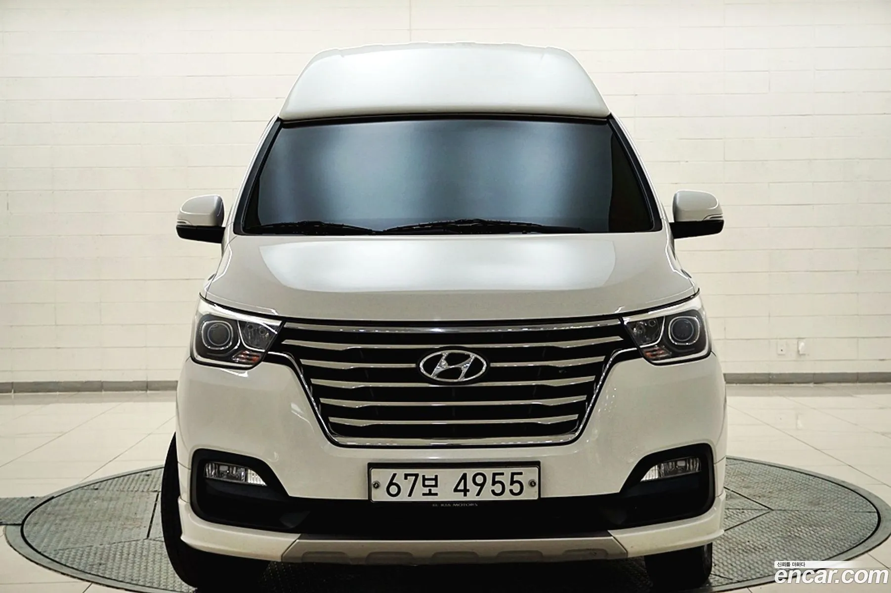 Hyundai Grand Starex 2019 — 4