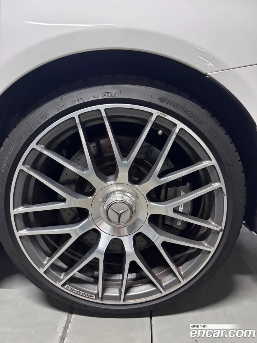 Mercedes-Benz C-Class W205 2018 — 12