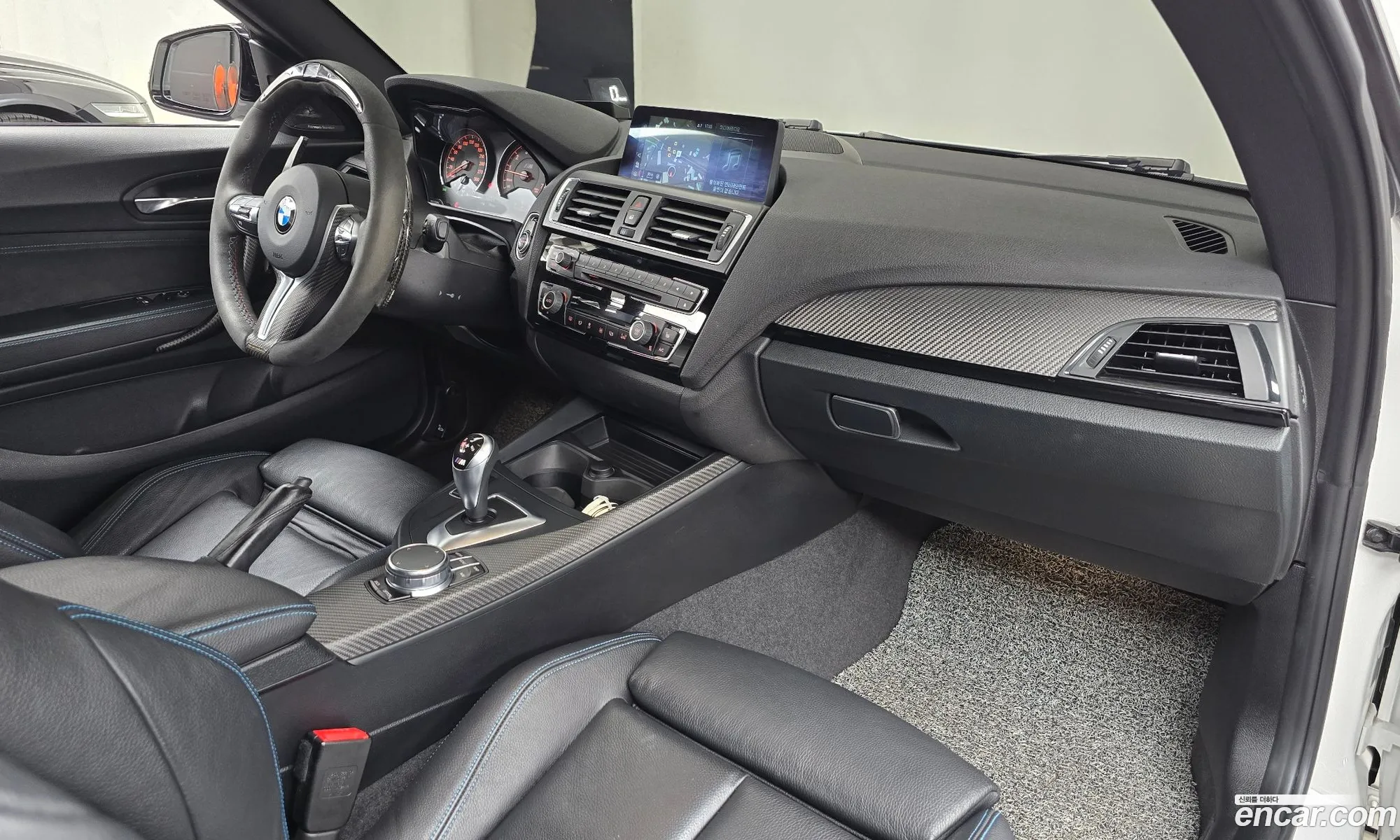 BMW M2 2017 WBS1H9107H7A18316 — 18
