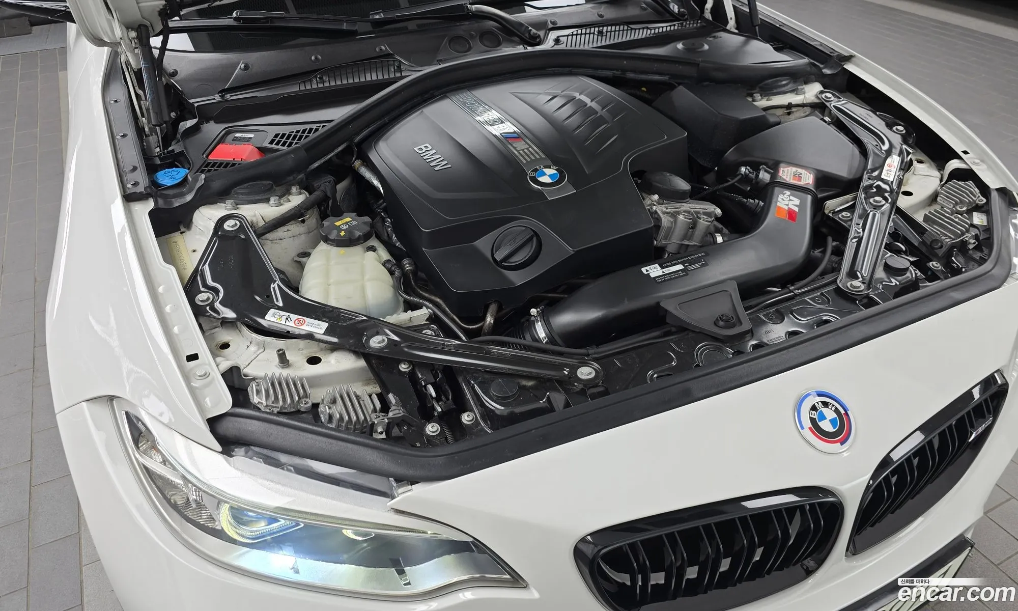BMW M2 2017 WBS1H9107H7A18316 — 16