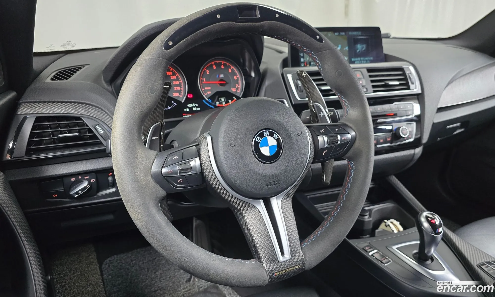 BMW M2 2017 WBS1H9107H7A18316 — 20