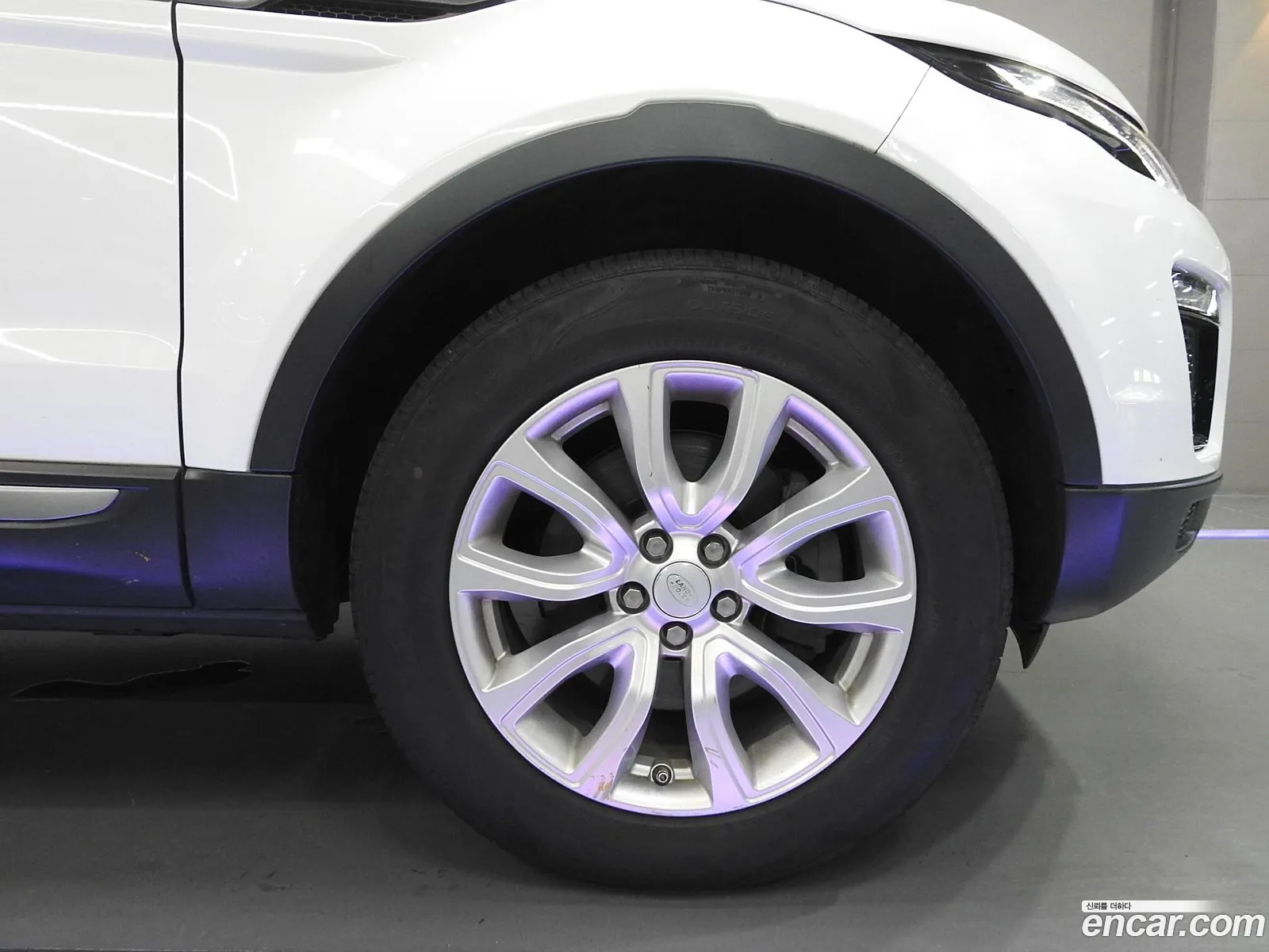 Land Rover Range Rover Evoque 2018 — 18