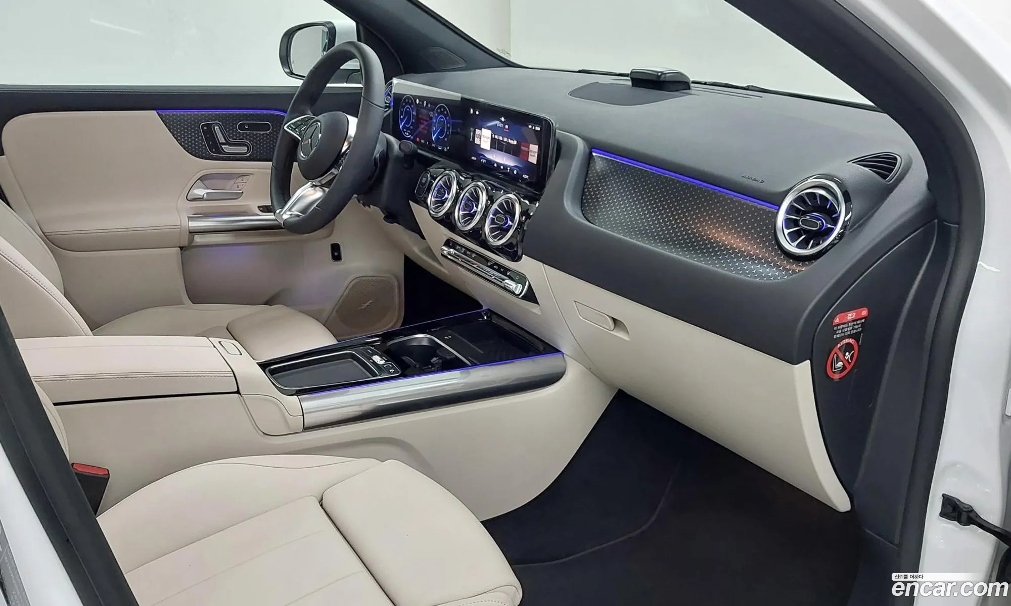 Mercedes-Benz EQA H243 2025 — 16