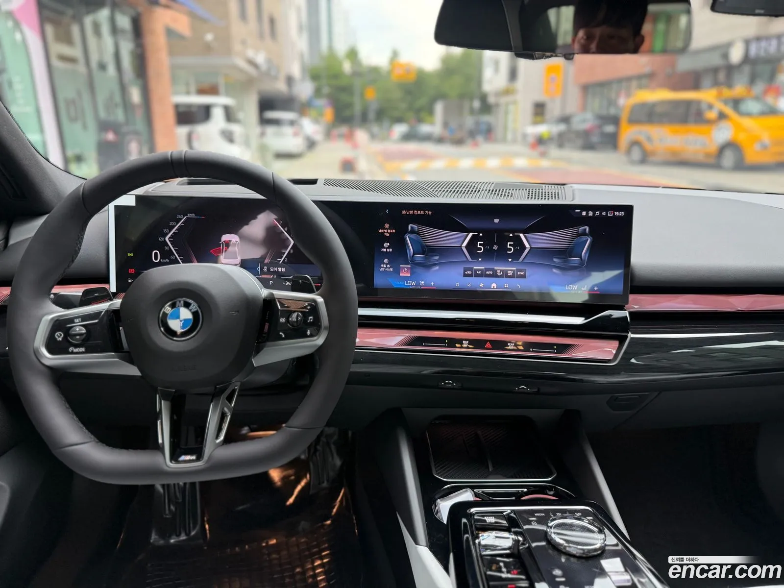 BMW 5 Series 2026 — 6