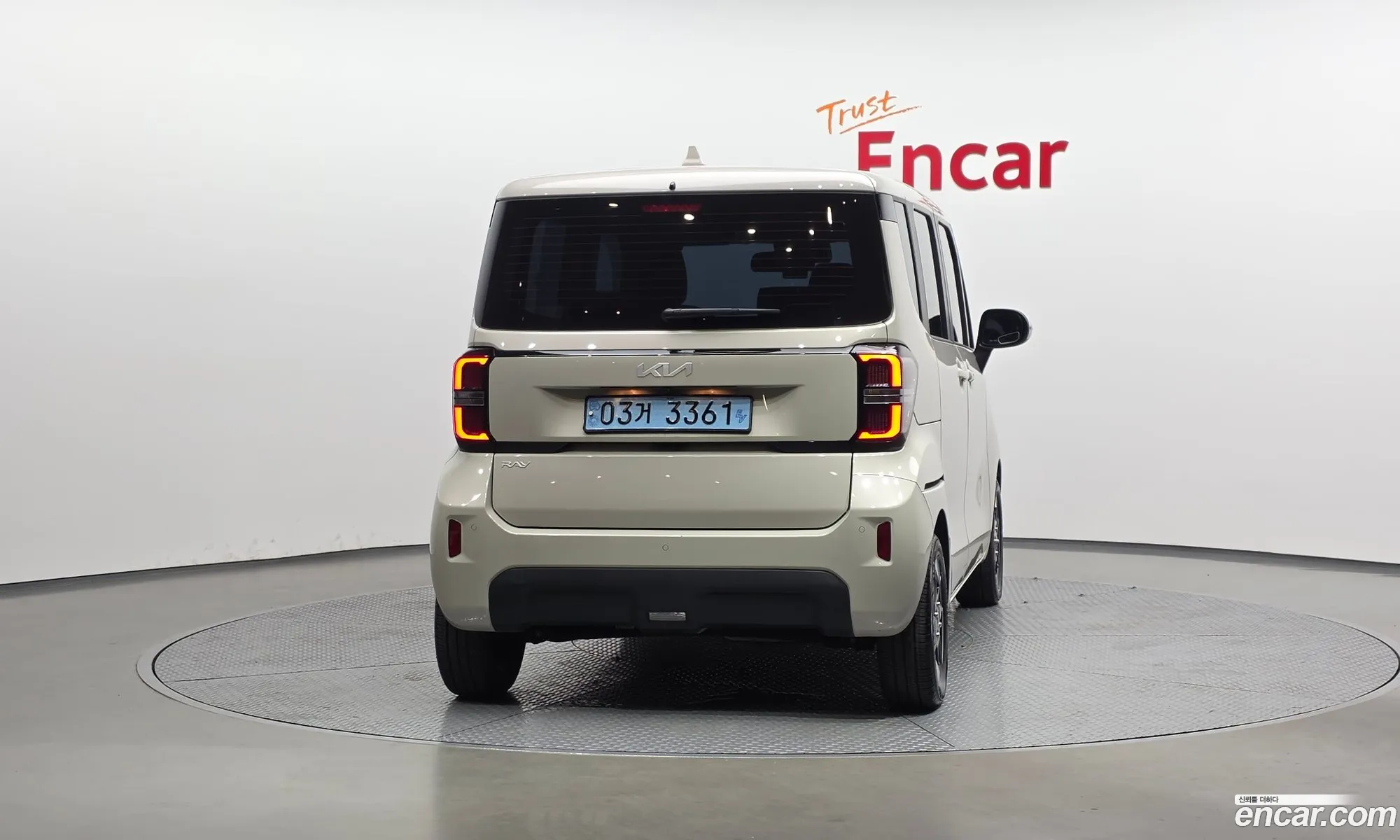 Kia Kia Ray EV 2024 — 4
