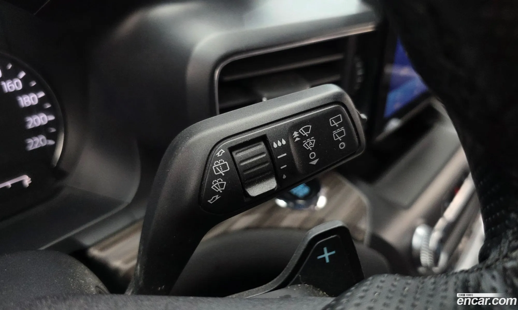 Ford Explorer 6th Gen 2020 1FMSK8FH9LGC69961 — 6