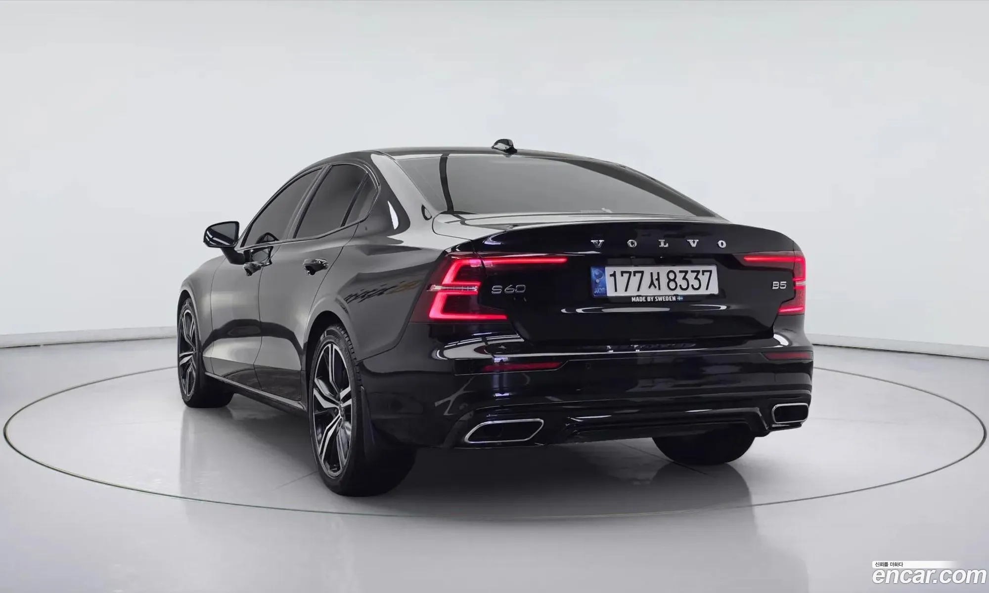Volvo S60 2022 — 12