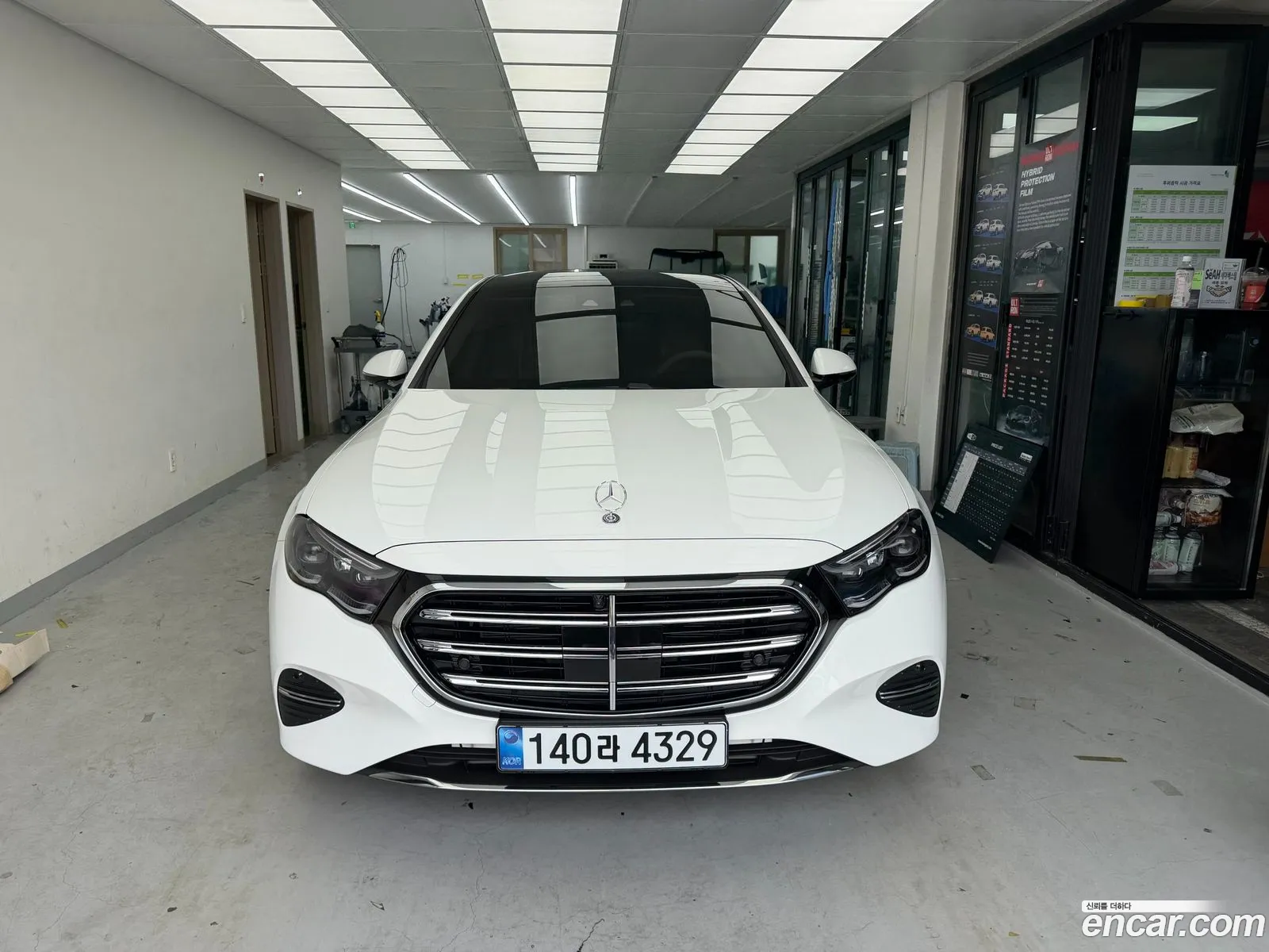 Mercedes-Benz E-Class W214 2026 — 4