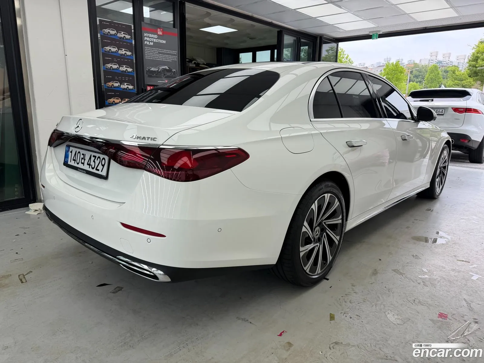 Mercedes-Benz E-Class W214 2026 — 5
