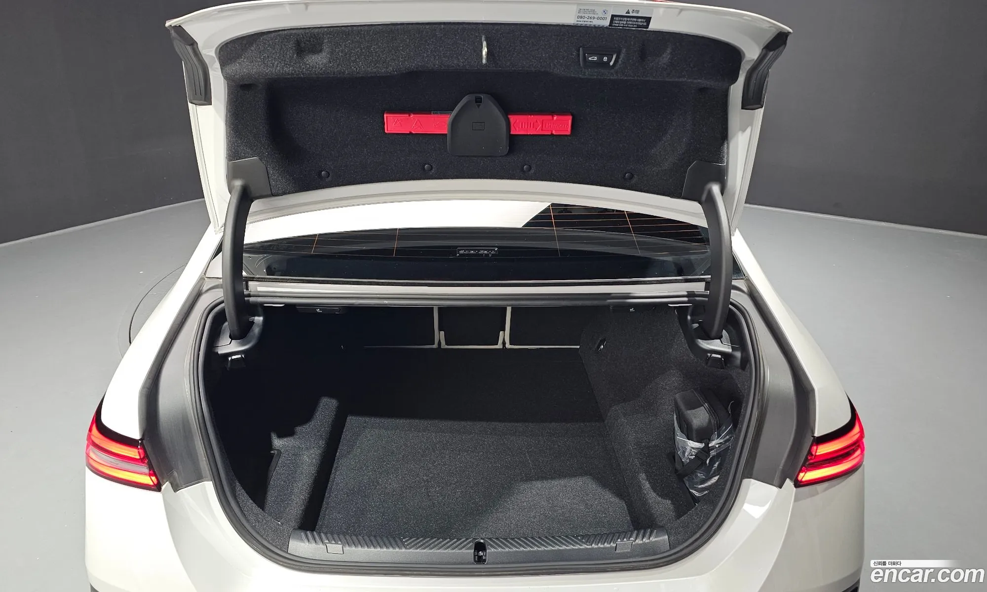 BMW 5 Series 2025 — 14