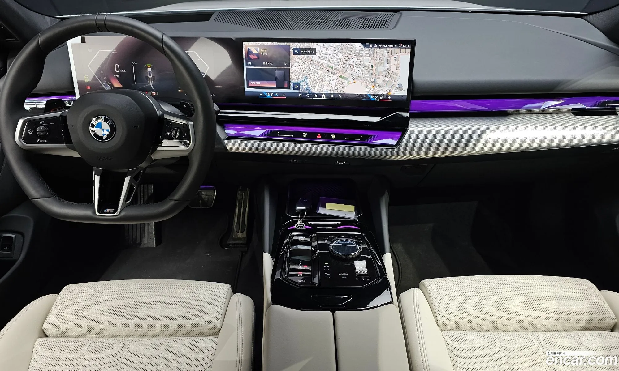 BMW 5 Series 2025 — 21