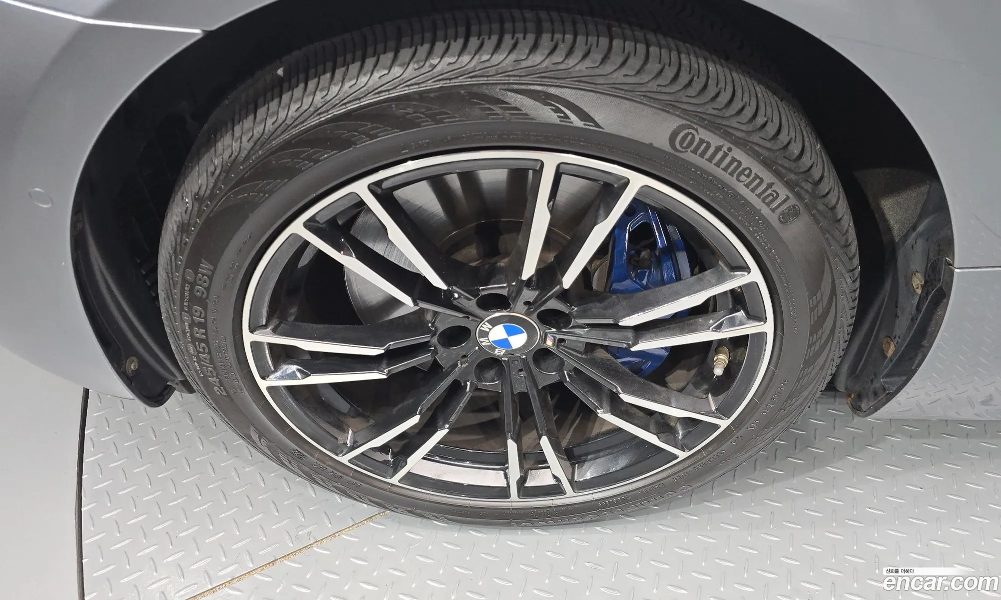 BMW 6 Series GT 2019 — 13