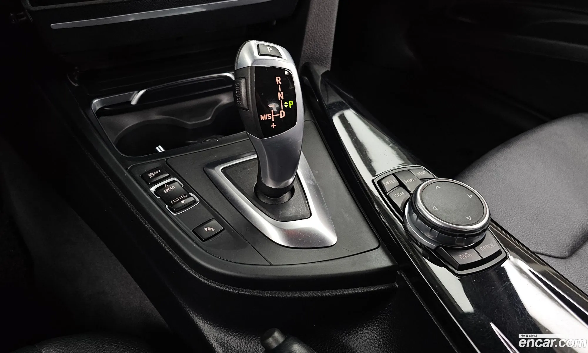 BMW 3 Series GT 2017 WBA8T510 — 17