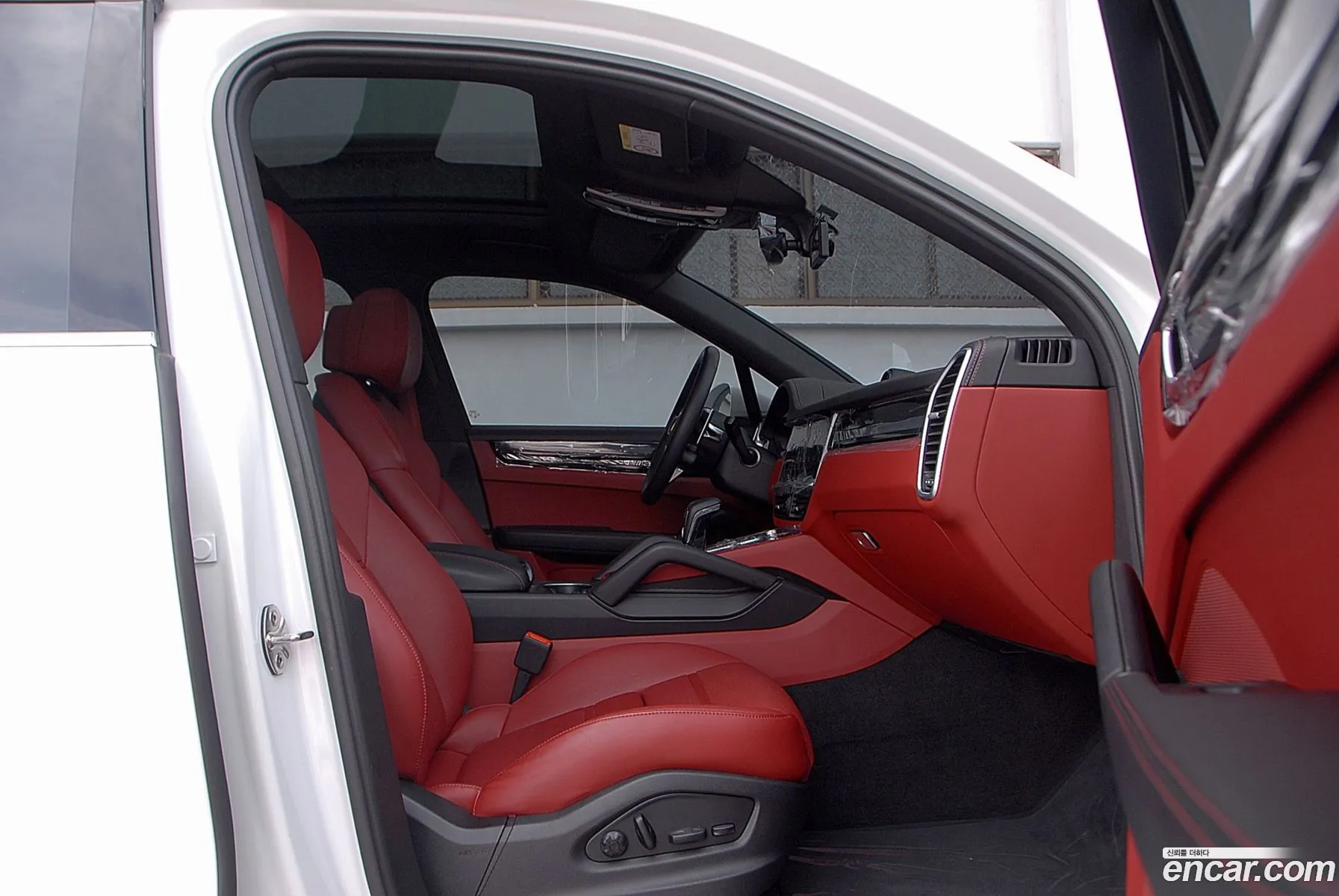 Porsche Cayenne 2023 — 18