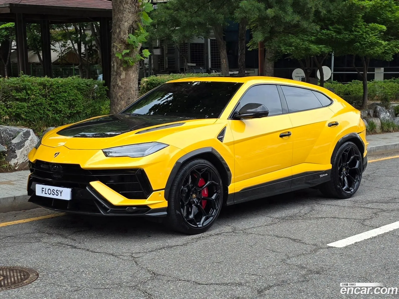 Lamborghini Urus 2024 — 3
