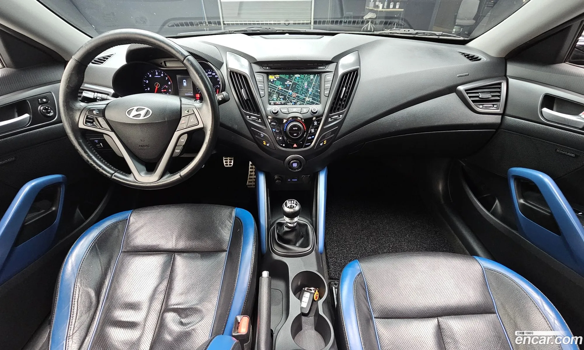 Hyundai Veloster 2012 — 2