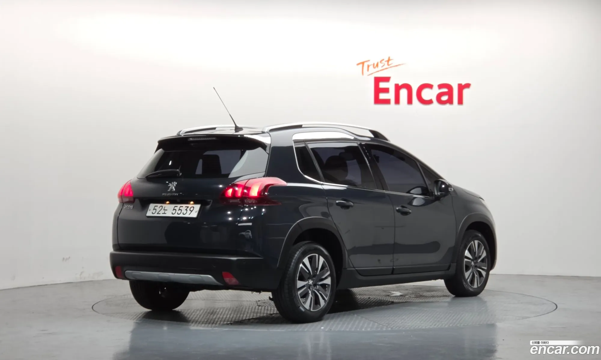 Peugeot 2008 2017 VF3CUBHYMJY000899 — 3