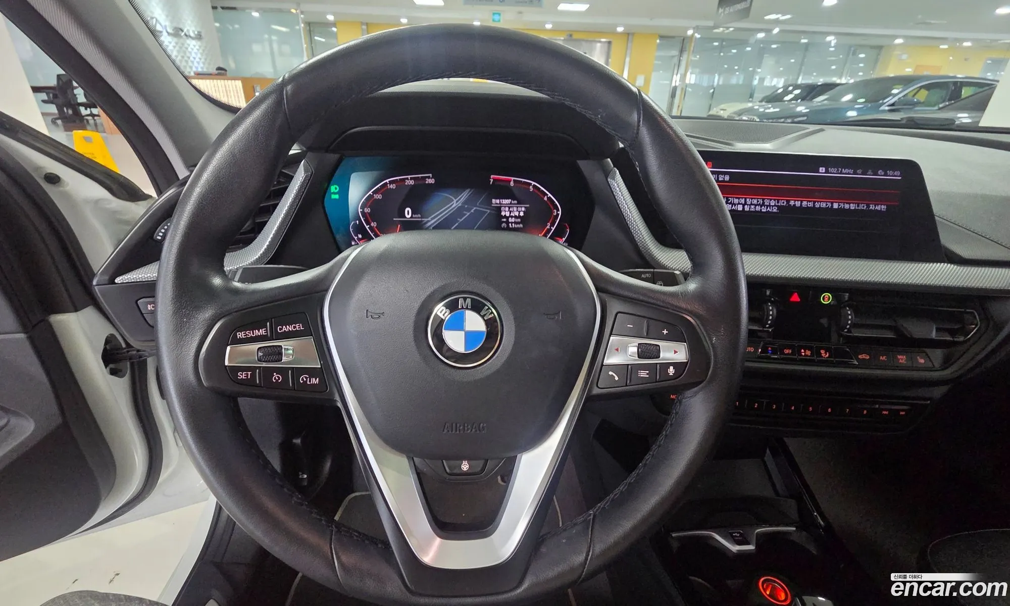 BMW 1 Series 2021 — 10