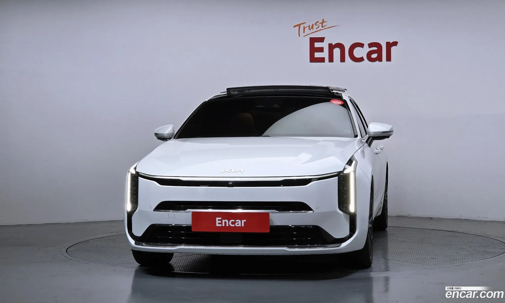Kia K8 Hybrid 2024 — 3
