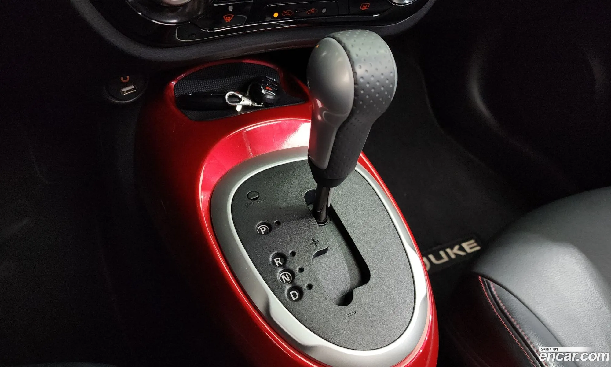 Nissan Juke 2015 JN1AF58E111111111 — 16