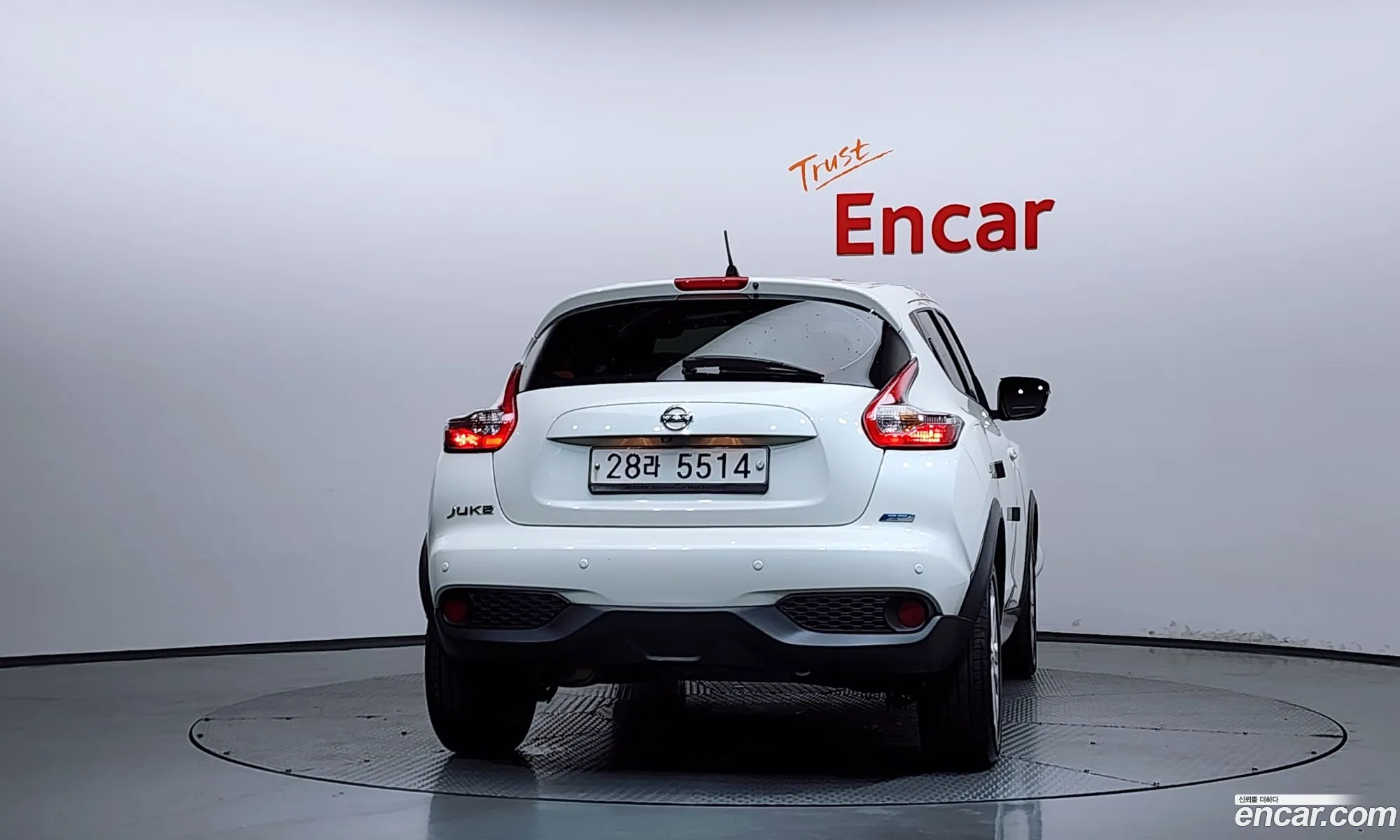 Nissan Juke 2015 JN1AF58E111111111 — 3