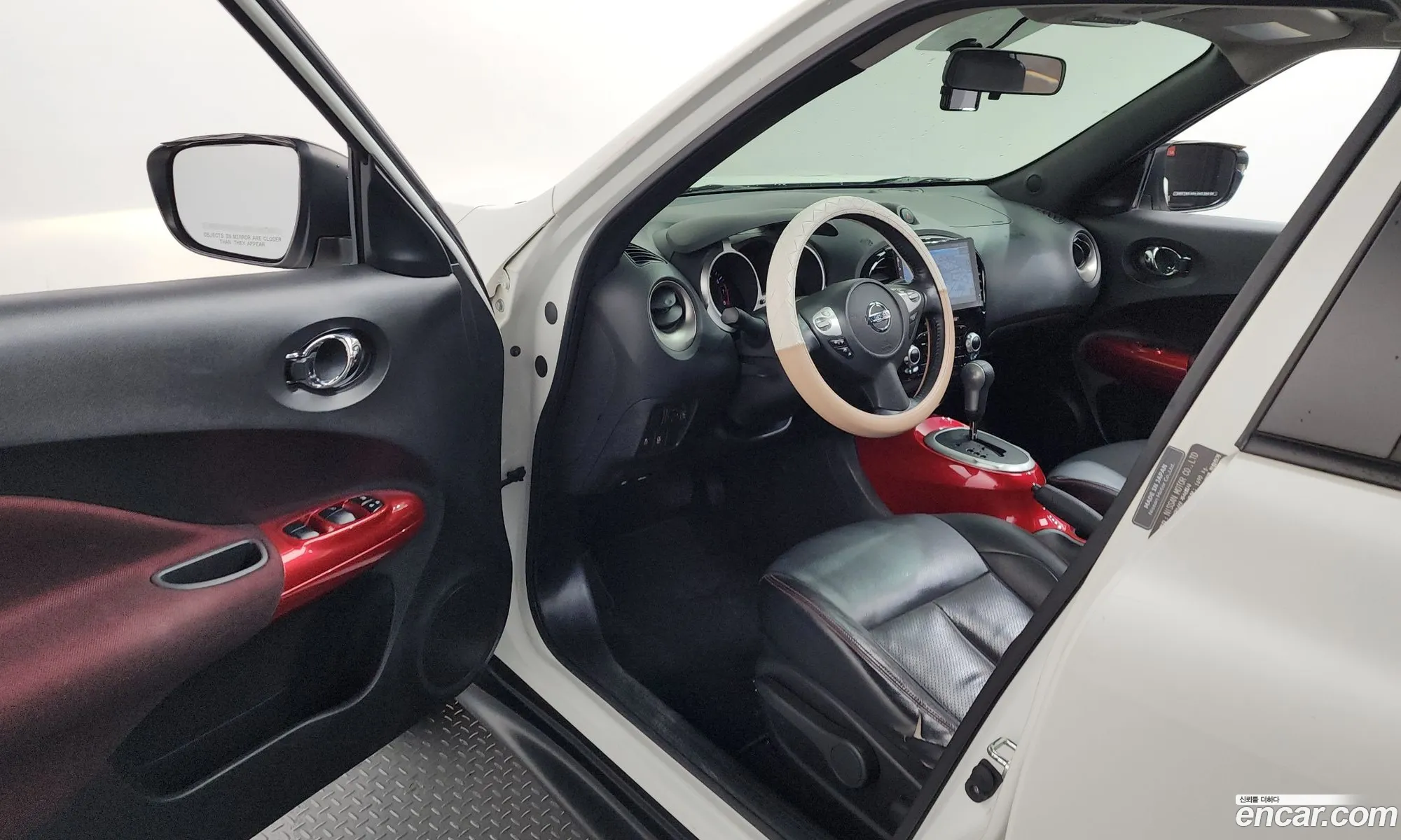 Nissan Juke 2015 JN1AF58E111111111 — 7