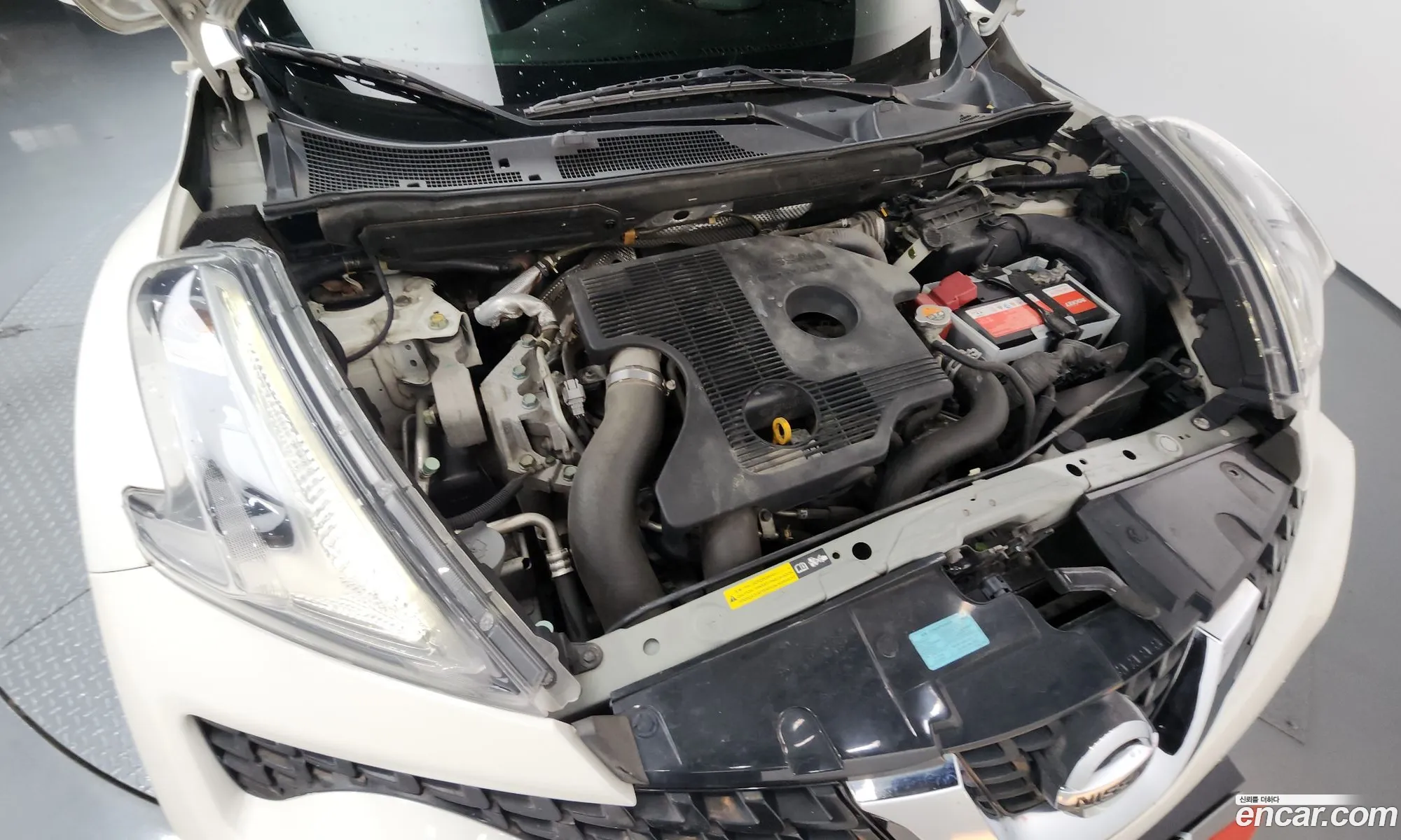 Nissan Juke 2015 JN1AF58E111111111 — 19