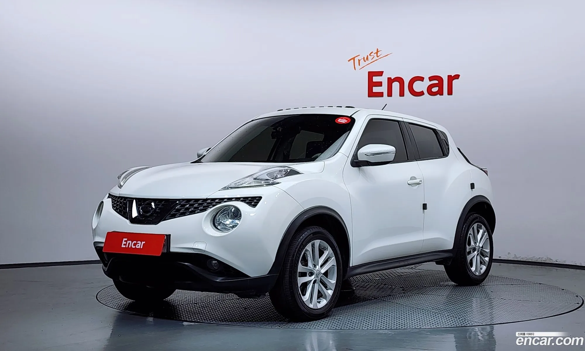 Nissan Juke 2015 JN1AF58E111111111 — 15