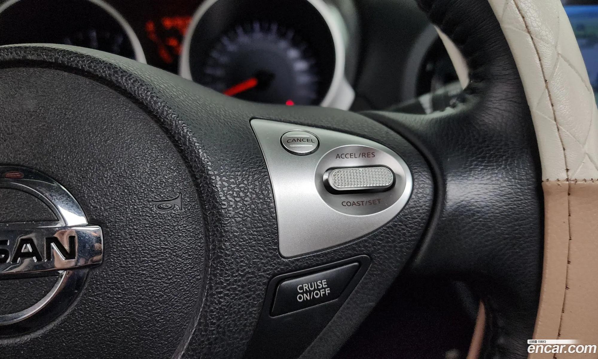 Nissan Juke 2015 JN1AF58E111111111 — 11