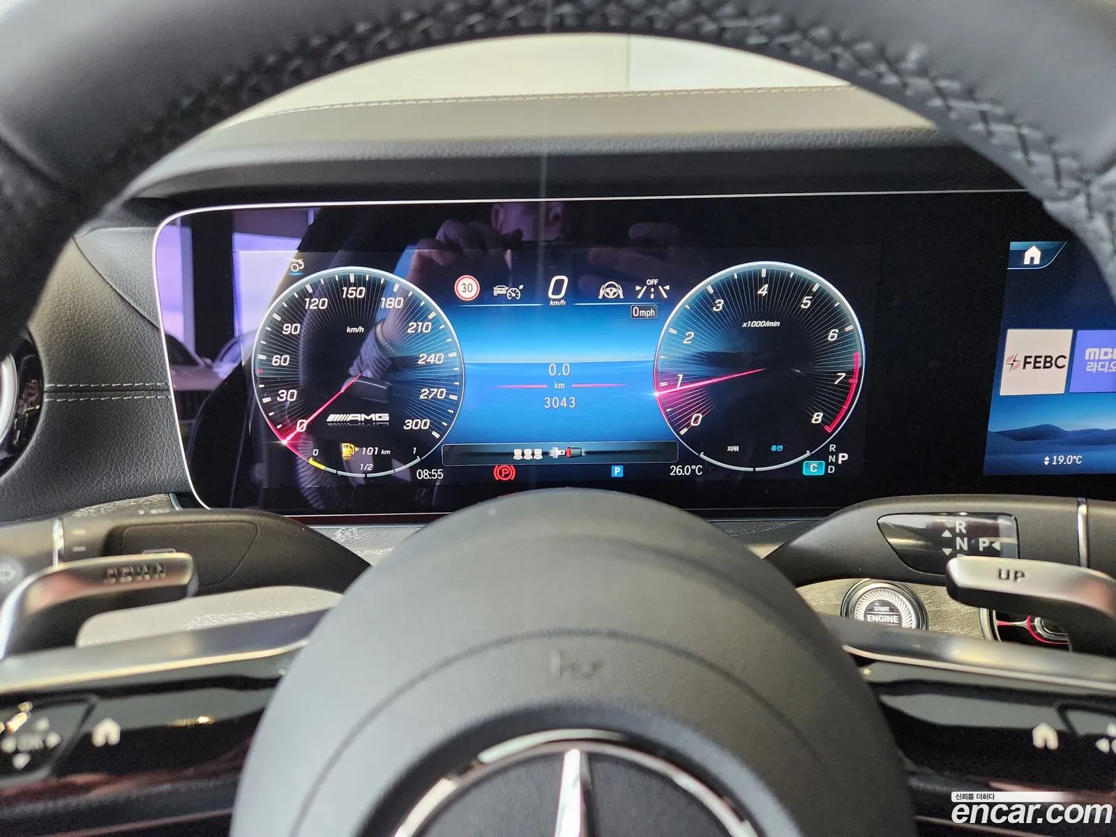 Mercedes-Benz AMG GT 2025 — 15