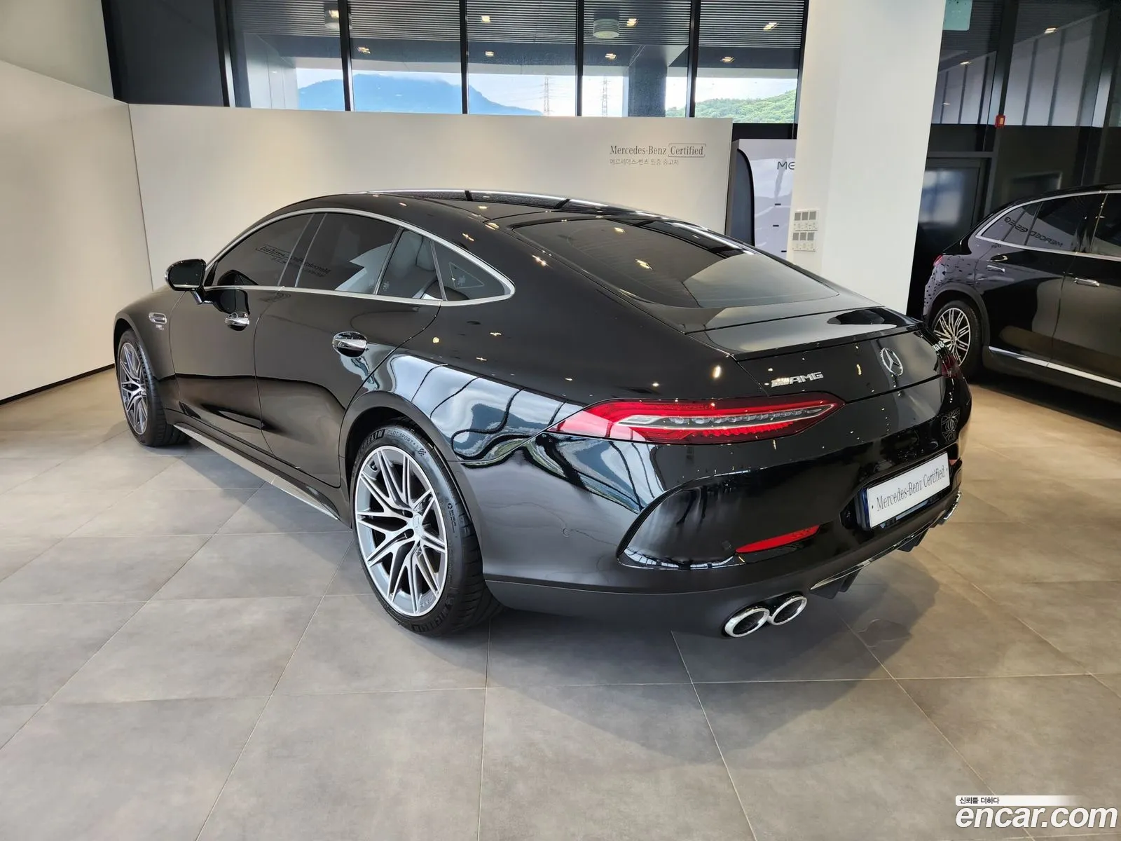 Mercedes-Benz AMG GT 2025 — 14