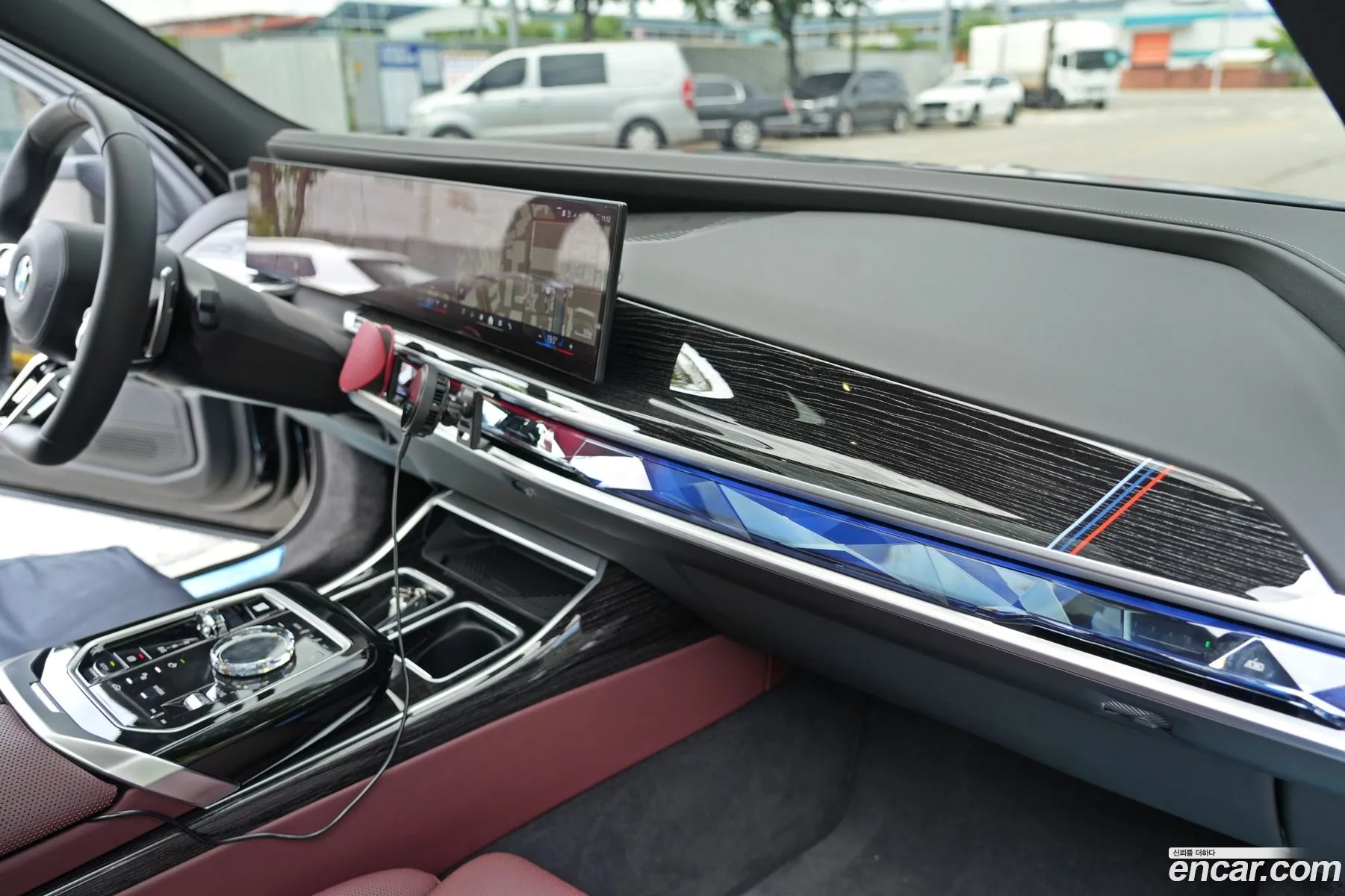 BMW 7 Series 2025 — 11