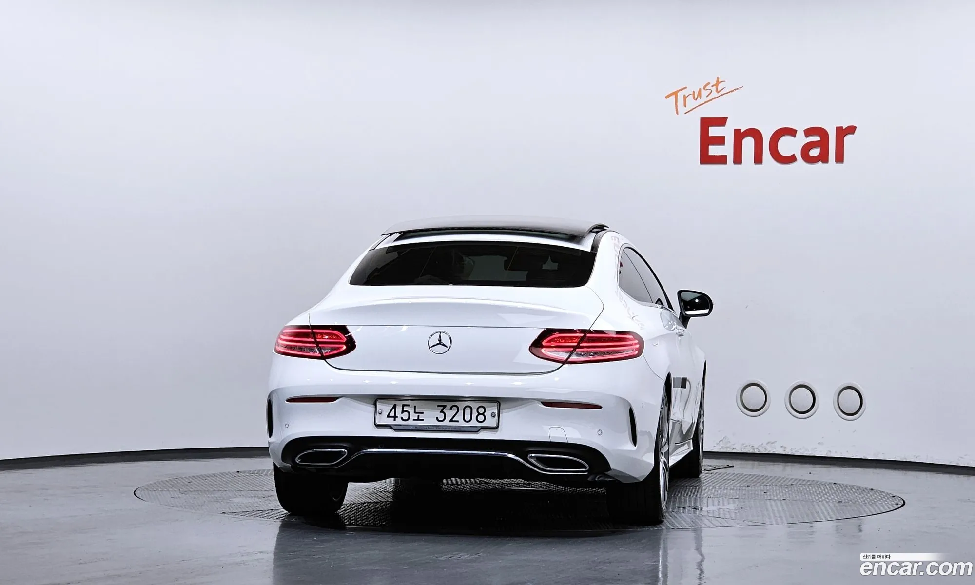 Mercedes-Benz C-Class W205 2019 — 20