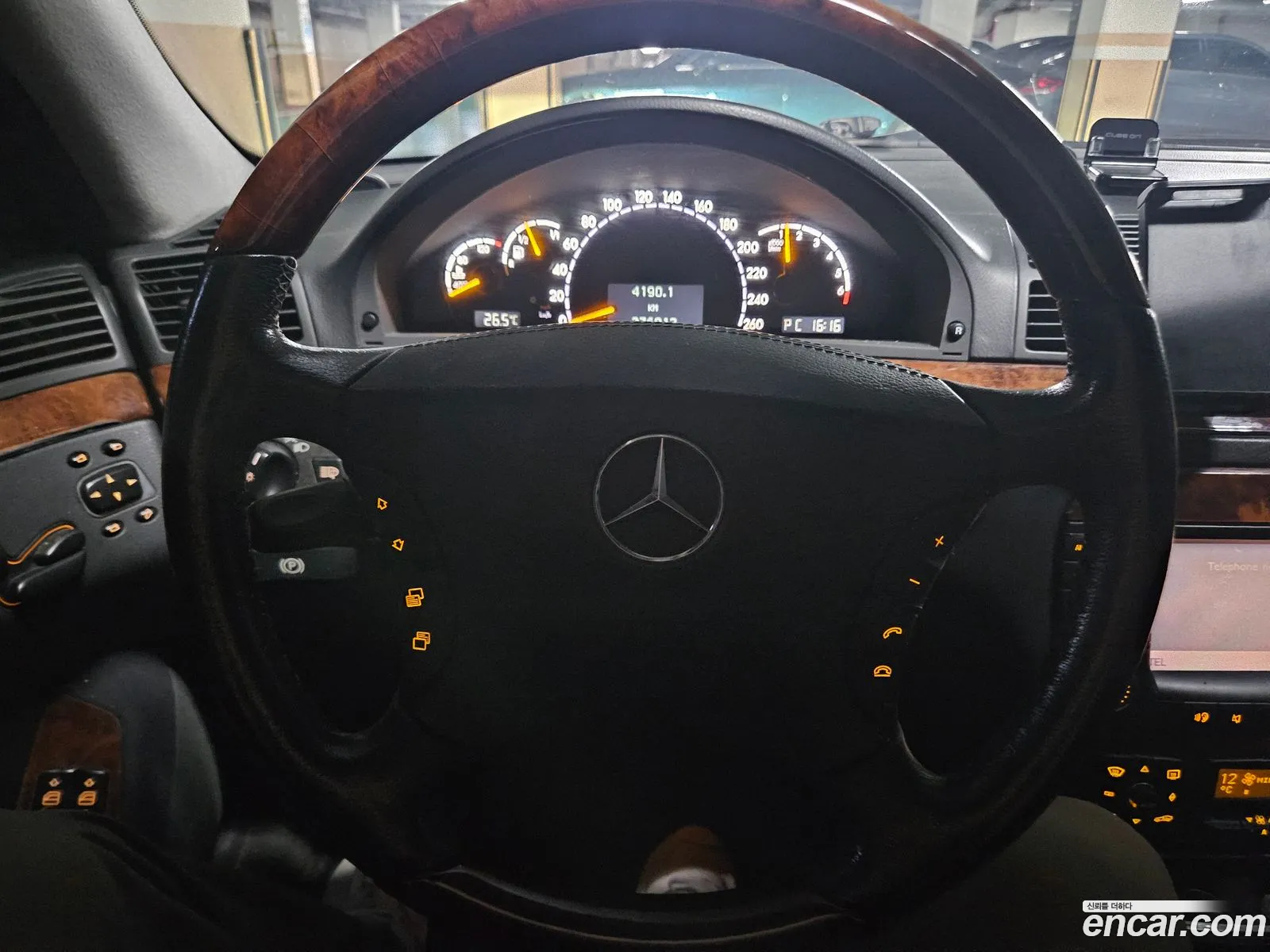 Mercedes-Benz S-Class 2004 — 3